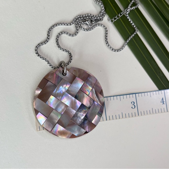 Mother of Pearl Mosaic Necklace - Picture 2 of 3